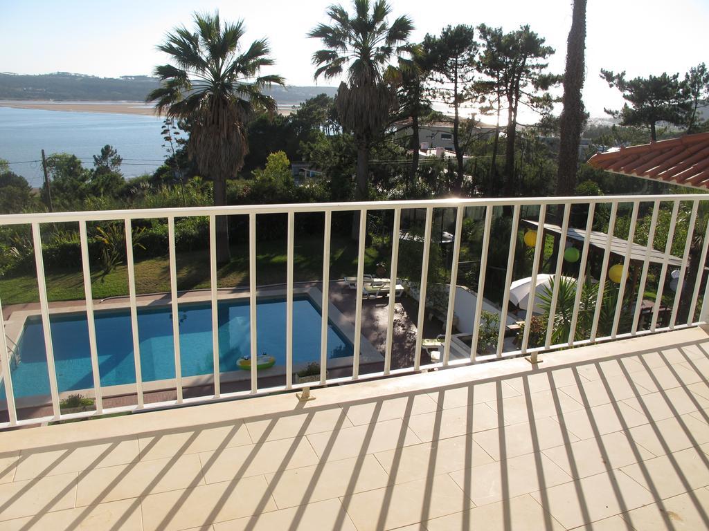 Casa Branca Guest House Foz do Arelho Luaran gambar