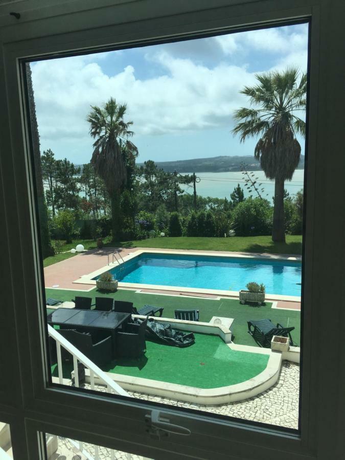 Casa Branca Guest House Foz do Arelho Luaran gambar